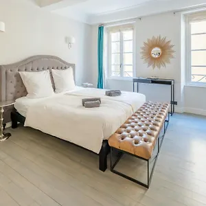 Beau Clocher Saint-Tropez