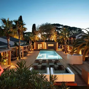 5* Hotel Cosy, &