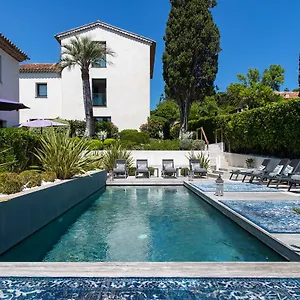 4* Hotel Le Mandala